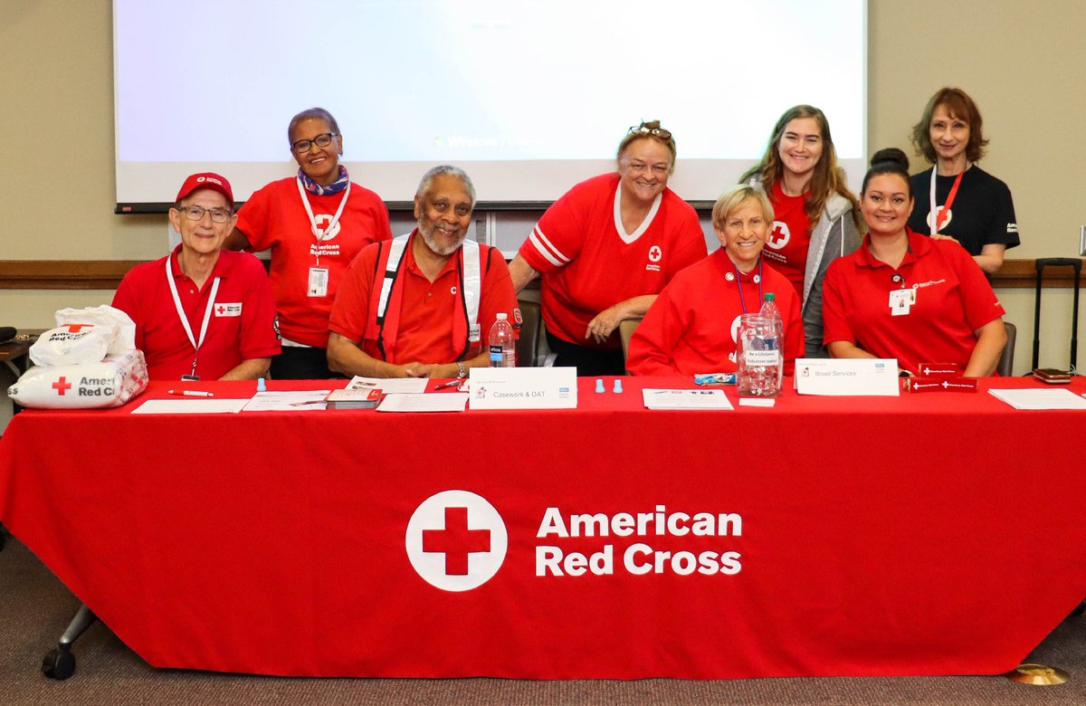 UCLAHealth's tweet photo. Our nurses and staff joined a half-day #REDywithU emergency preparedness seminar hosted in partnership w/the Santa Monica Bay @RedCross to learn more about being prepared, from assembling a #disasterkit to staying connected during #earthquakes, #fires &amp; other events. #APreparedU https://t.co/3JvibAoK4O