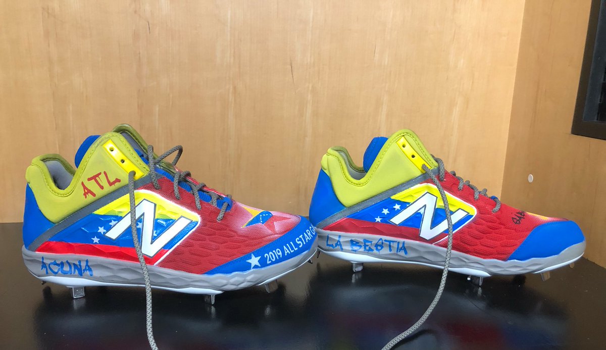 ronald acuna cleats