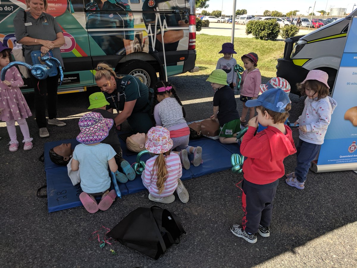 QASBrisbaneNth's tweet photo. Great work everyone involved in yesterdays Metro North NAIDOC Caboolture Family Fun Day. Quite proud to work with such enthusiastic and engaging officers. #NAIDOC https://t.co/nHsrU3mK2o