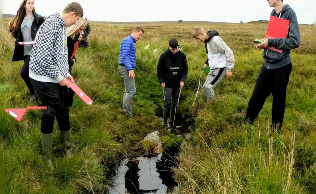 LJGeography's tweet photo. Well, today's river investigation with Y10 in Danby went swimmingly... Roll on day 2! 🏞️ #geography #fieldwork #greatoutdoors https://t.co/JMM13ZgJiF
