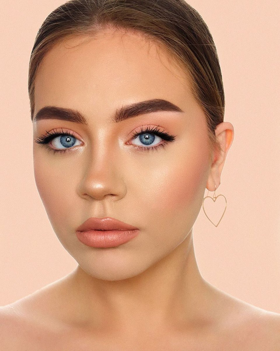 SigmaBeauty's tweet photo. Bow to the brow! π We are obsessed with IG xana.rae's gorgeous #brows using our Color + Shape Brow Powder Duo and Tint + Tame Brow Gel. Shop all products up to 75% off NOW: https://t.co/A25lZFZ3P7 #sigmabeauty #sigmabrushes #sigmabrowcollection https://t.co/0jLHxjZ7QL