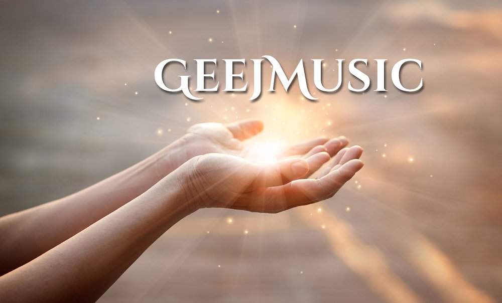 Geej_Music's tweet photo. My new music video for my song Sunny Day out now:  https://t.co/B5N2Ify5cB
#NowPlaying #spotifyplaylist #spotify #SpotifyCosmic #IndieMusic #downtempo #chill #chillwave #chillmusic #newmusic https://t.co/i49GqYgpqG