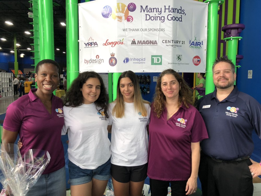 Amazing show of support from the community tonight <a href="/ManyHandsDG/">Many Hands Doing Good</a> Family Fun event #supportingourcommunities