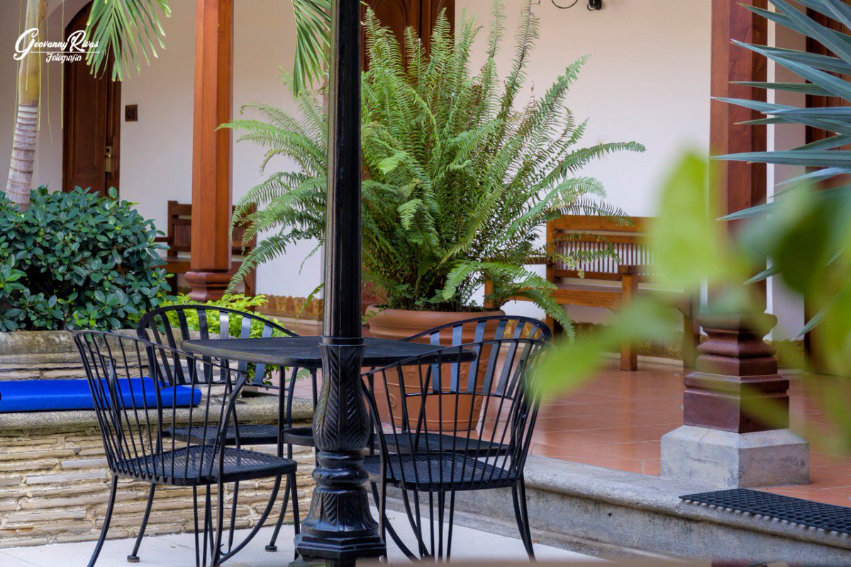 HotelPlazaColon's tweet photo. ¿Tranquilidad? ¿Descanso? ¿Romance? En Hotel Plaza Colón puedes encontrar justo lo que estás buscando.
Para reservaciones escríbenos a: reservaciones@hotelplazacolon.com
#Sustainability #Granada #Nicaragua #ExperienceHPC #TravelPhotography #SustainableLiving https://t.co/flyW2sVNq9