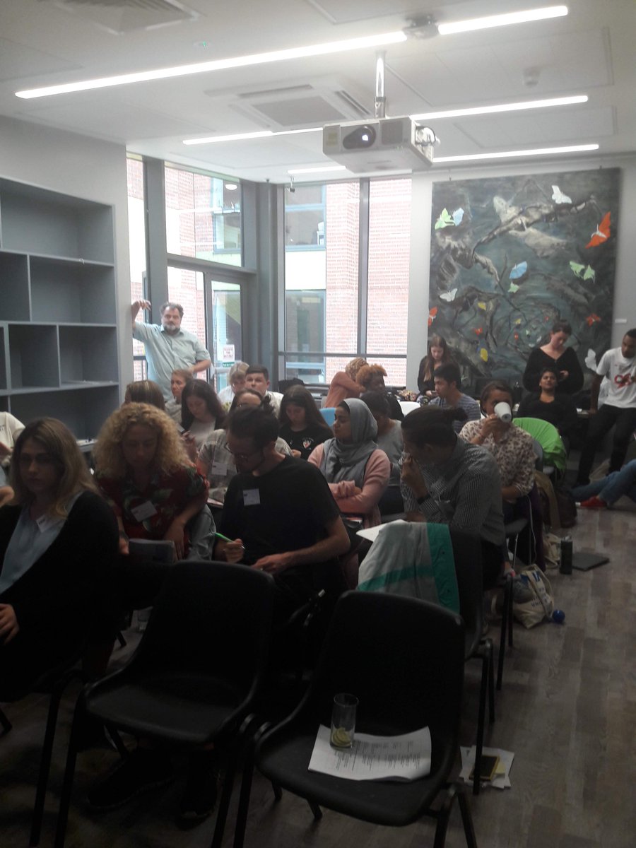 ArheaV_Marshall's tweet photo. Getting inspired by great ideas at the @MatarikiNetwork @MatarikiGCP Forum on Empowering Learners (good deed and feed, social impact studio, analyses of growth, complexity and risk, sustainable practices and much more) #matarikiDU19 https://t.co/DYdqEflIJ7