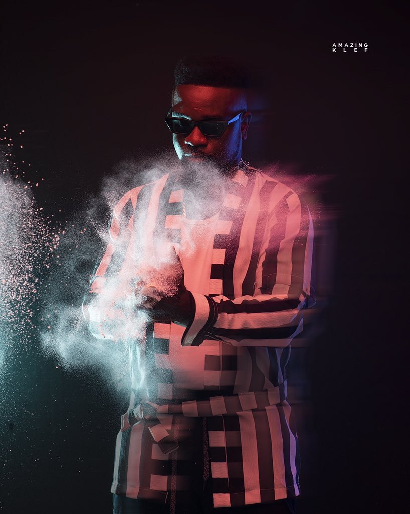 Thea_Ora's tweet photo. An Icon
A Father
A national Treasure! @sarkodie Happy Birthday 🎁 
#CelebratingSarkTheAlpha https://t.co/RdHxpboeY2