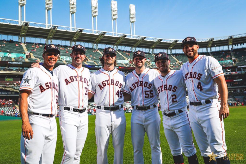 LosAstros's tweet photo. Se ven bien nuestras estrellas. 👌
#LosAstros | #AllStarGame https://t.co/7hVLYqPAqH