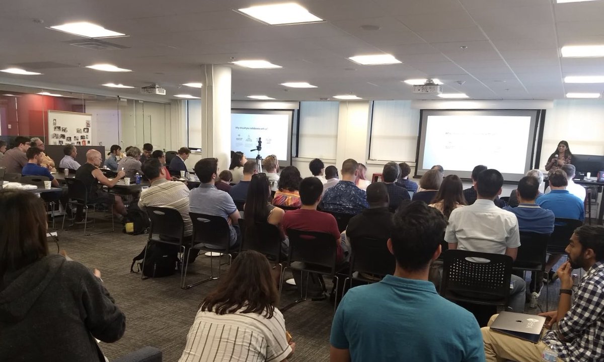 Full house here - Thanks to the <a href="/Path_AI/">PathAI</a> team