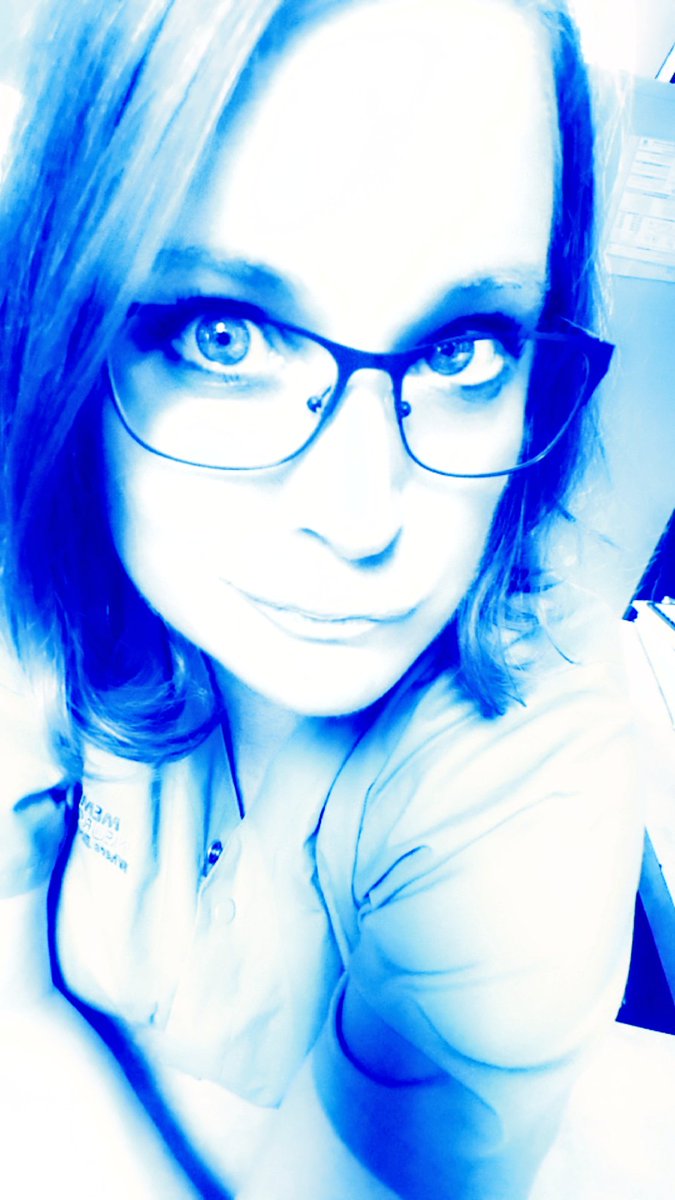 ttosh71's tweet photo. Tuesday Work flow.... C'mon 7pm. 🧞‍♂️ https://t.co/qqgLWLXHFy