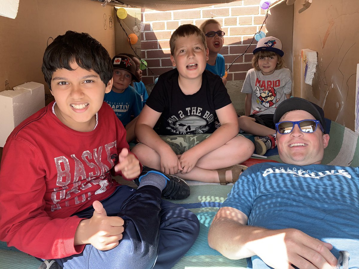 MHAdaptiveSport's tweet photo. Today at camp we built forts and learned how to fly. #NotYourAverageTuesday https://t.co/yEY0iQ7gTn