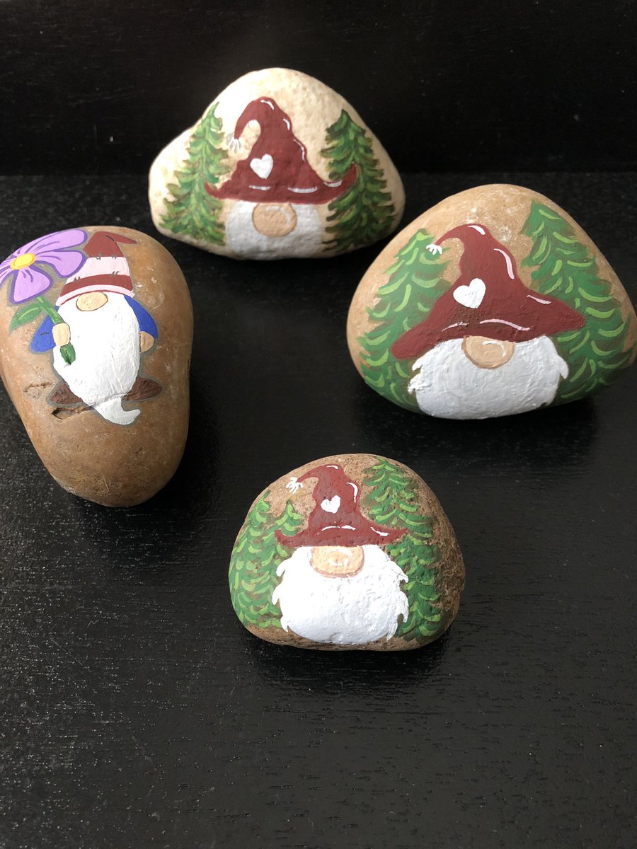 antzrox's tweet image. Gnome rocks by special request 😊 Spreading kindness one rock at a time. Join us on fb @#402Rocks #Omaha #Nebraska
