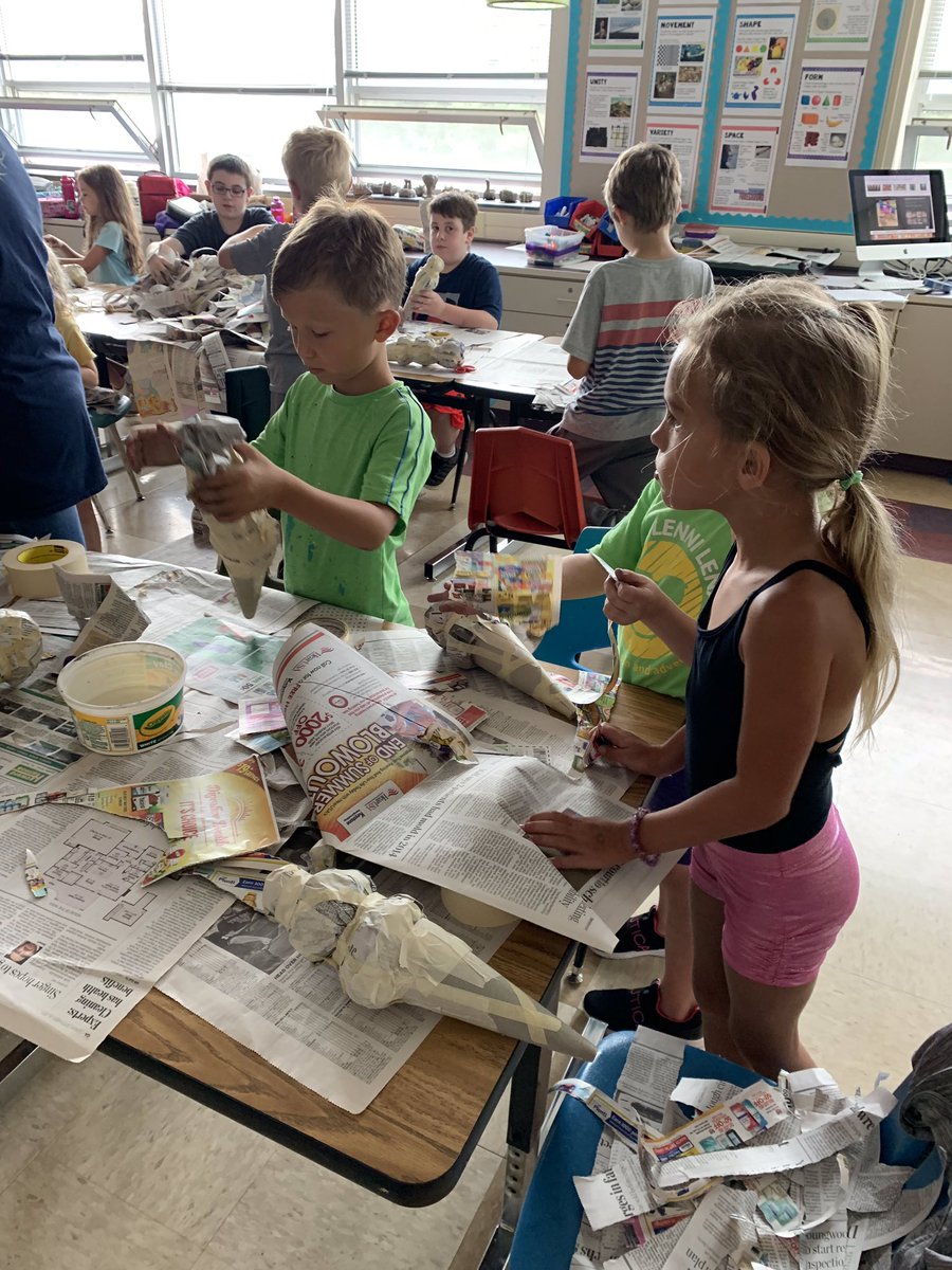 UESArtSmart's tweet photo. Art camp is in full swing @UEStars this week!! Paper mache, clay, weaving, printmaking and that was just day 1! @MrsEichStrings https://t.co/N06NYyLizA