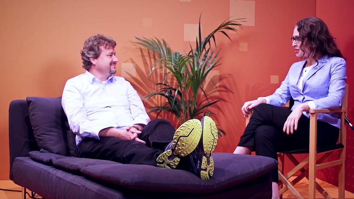 VMware_vDefend's tweet photo. .@ErikBussink sat in the #TechConfessions hot seat to chat through his thoughts on software-defined networking and the evolution. 

Watch now: https://t.co/i3tXV9JHW3 https://t.co/PuSOsgpP3t