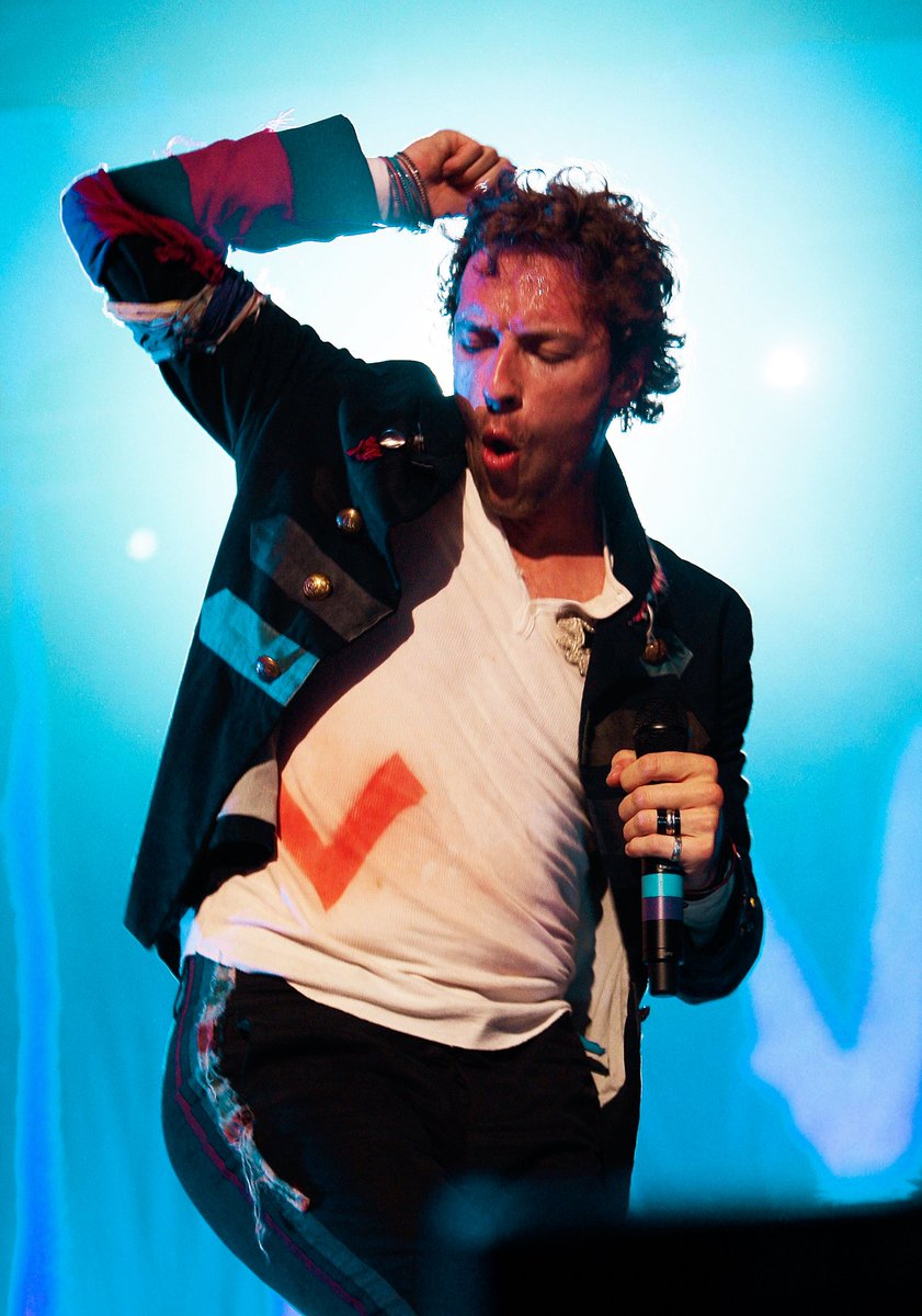 ColdplayerF's tweet image. I'm dancing because I'm on vacation❤️

#Coldplay #chrismartin