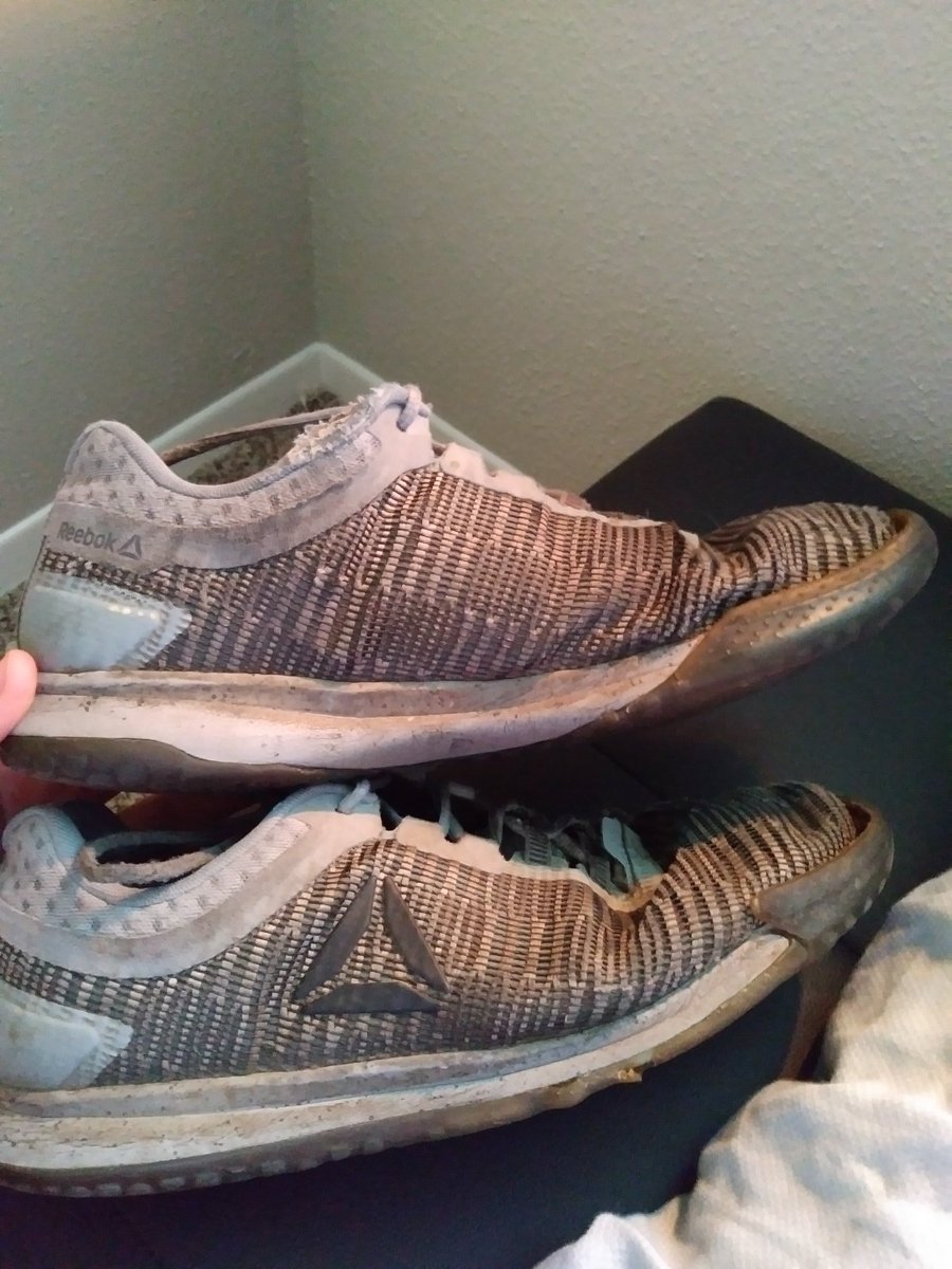AlexanderTVald's tweet photo. @JJWatt got these bad boys back in December of 2017. They went from everyday shoes to workout shoes to now work shoes. I think i might need some new shoes? Maybe the new jj watt 3? https://t.co/h6PrfukoKC