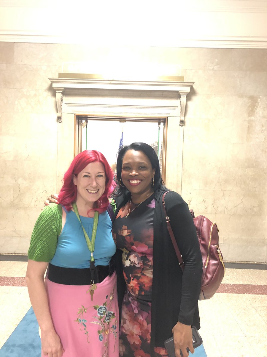 MortonSchool1's tweet photo. We are so proud of our Ms. Dee @MortonTeam110 representing the Teacher Advisory Council with our CEO @janicejackson ! https://t.co/4NYhwN4j1K