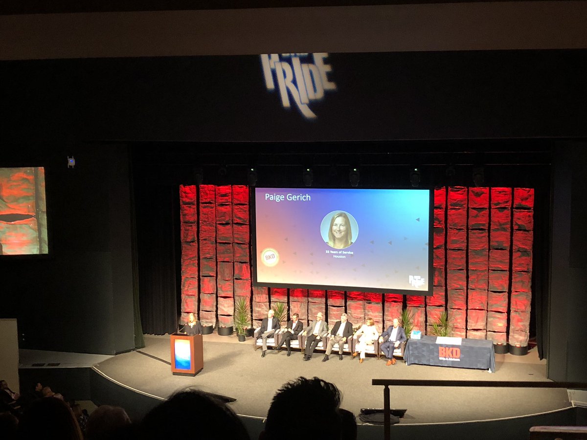 SaraGrenierCPA's tweet photo. Very inspirational speech from retiring partner Paige Gerich @bkdllp PRIDE presentation - “focus on making tomorrow better than today” #BKDLC19 #womenwholead #wholedyou https://t.co/jIvfeazUfj