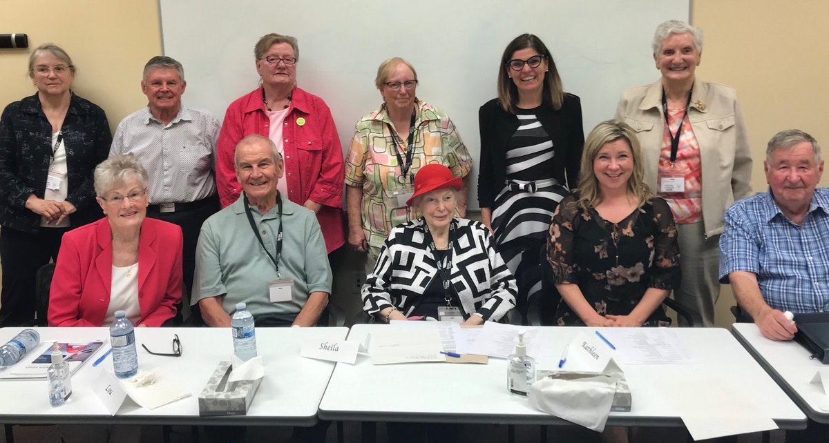 roadsafetykath's tweet photo. Meeting with COSCO of B.C. and Federal Minister of Seniors, Honourable Filomena Tassi. Thanks COSCO for inviting ICBC to present to your members about the Enhanced Road Assessment and Road Safety across B.C. #icbc, #MinisterTassi https://t.co/voYujJhyWu