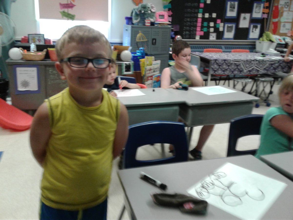 Seussicalonetwo's tweet photo. Today we decomposed 30 and broke it into 3 parts.  #MathRebels #Rccdsbs #CODESummer2019 https://t.co/85YmhbhnFu