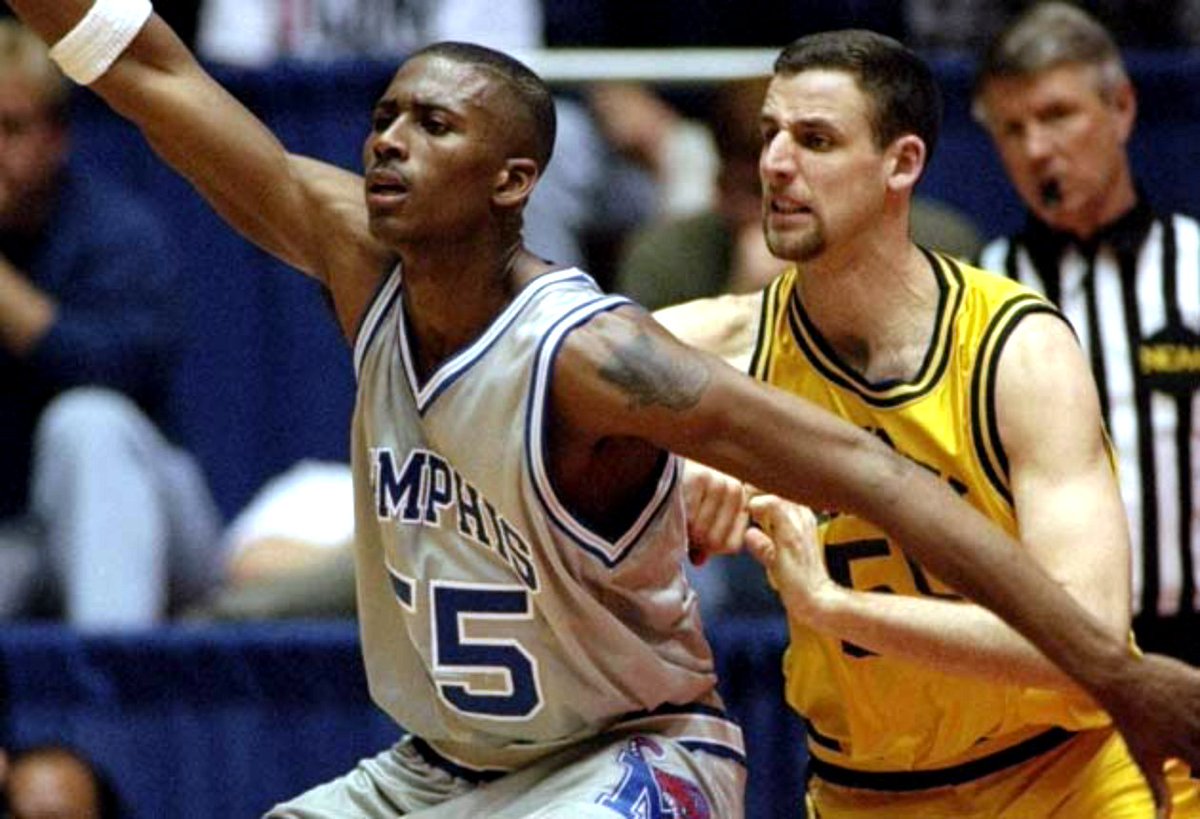 HoopzTN's tweet photo. Our beloved son of the city...  Lorenzen Wright https://t.co/G4TuS7GPk3
