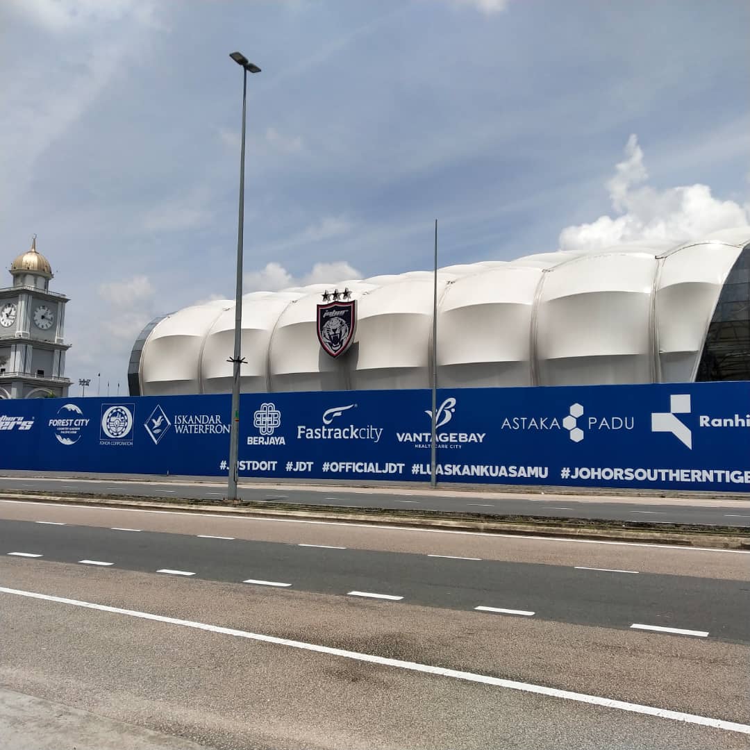 letourdefemina's tweet photo. We are in Johor Bahru! Johor is the southernmost state in Peninsular Malaysia. 
#letourdefemina #ltdf2019 #cyclinglife #cycling #empoweringwomen #johorbahru #johor https://t.co/WI2yMVloZB