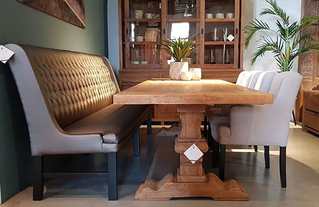 Troedoor's tweet photo. Nieuw binnen!
.
.
.
#Troedoor #Heteren #teak #woonidee #sfeervolwonen #teaktafel #wooneetkamerbank #wooneetkamerstoel #interieuropmaat #woonwinkel #arnhem #nijmegen https://t.co/qPoAcxEDw6