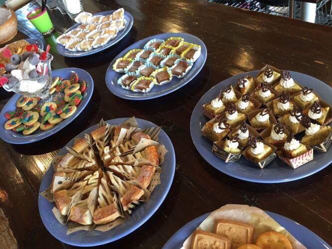 BenzoBrownsugar's tweet image. 拡散希望。
ボードゲーム交流会を開催！

7月24日 PM1:00〜 
秋田市土崎ベイパラダイス内 カフェラテさんにて！ 

海外のボードゲームを50周ご用意して知らない者同士、男子女子隔てなく気軽に楽しめる時間になるでしょ^_^ 

参加費は1000円です！ 
参加してみたーいという人は気軽にDMくださいねー！