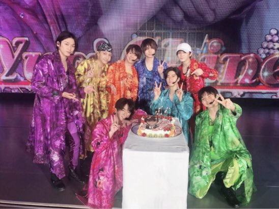 WEST___Daiki826's tweet photo. ジャニーさんお疲れ様でした。

素敵な人達と出逢わせてくれて
ありがとうございました。

ご冥福をお祈りします。

#ジャニーさんありがとう https://t.co/YedzZsqFQX