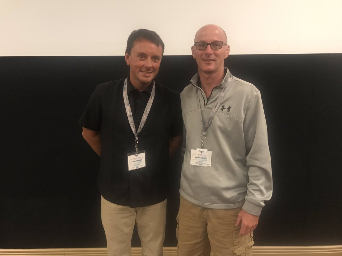 LeslieLively22's tweet photo. Dr. Jason P. Dunion with NOAA Hurricane Research Center at the @JASONLearning National Conference was a wonderful keynote speaker! Makes you want to jump on a plane and head to the next hurricane. #JNCVA19 #JASONLearning https://t.co/yFJDfAvxUF