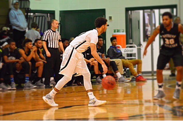 leesmcraembb's tweet photo. #DunkMountainBrotherhood #BEgreat #LMalumni 2017 grad @jthonore led our #Fire program in assists, was on the All academic Team, also apart of the first & second wins record breaking seasons. Now working as a Staff Auditor at the top accounting firm in Louisiana. https://t.co/leEtuLzXaJ