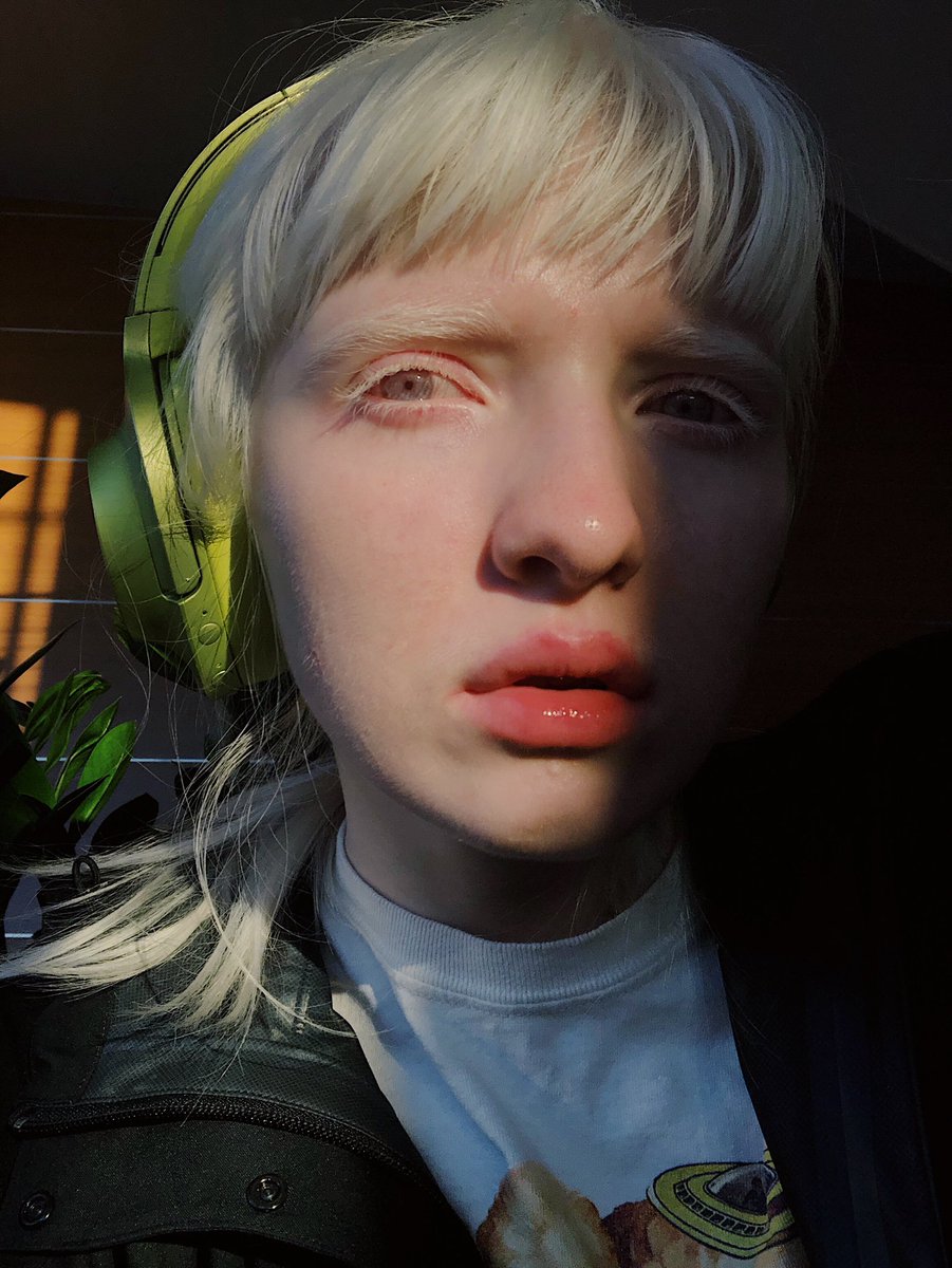 ナスチャ クマロヴァの現在 美しいモデル画像や彼氏 失明の噂を紹介 ページ 3 Carat Woman