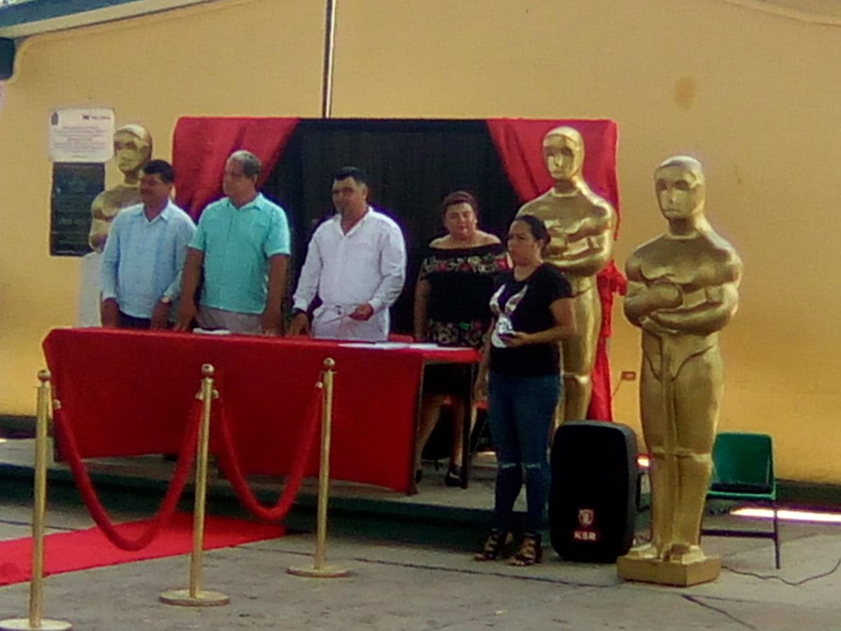 ProfeCastillo_'s tweet photo. SUPERVISION ESCOLAR 03 DE EDUCACIÓN FÍSICA.
Agradezco la invitación para estar presente y acompañarlos a la clausura del Ciclo Escolar 2018 - 2019. https://t.co/e5xoGWaQtp