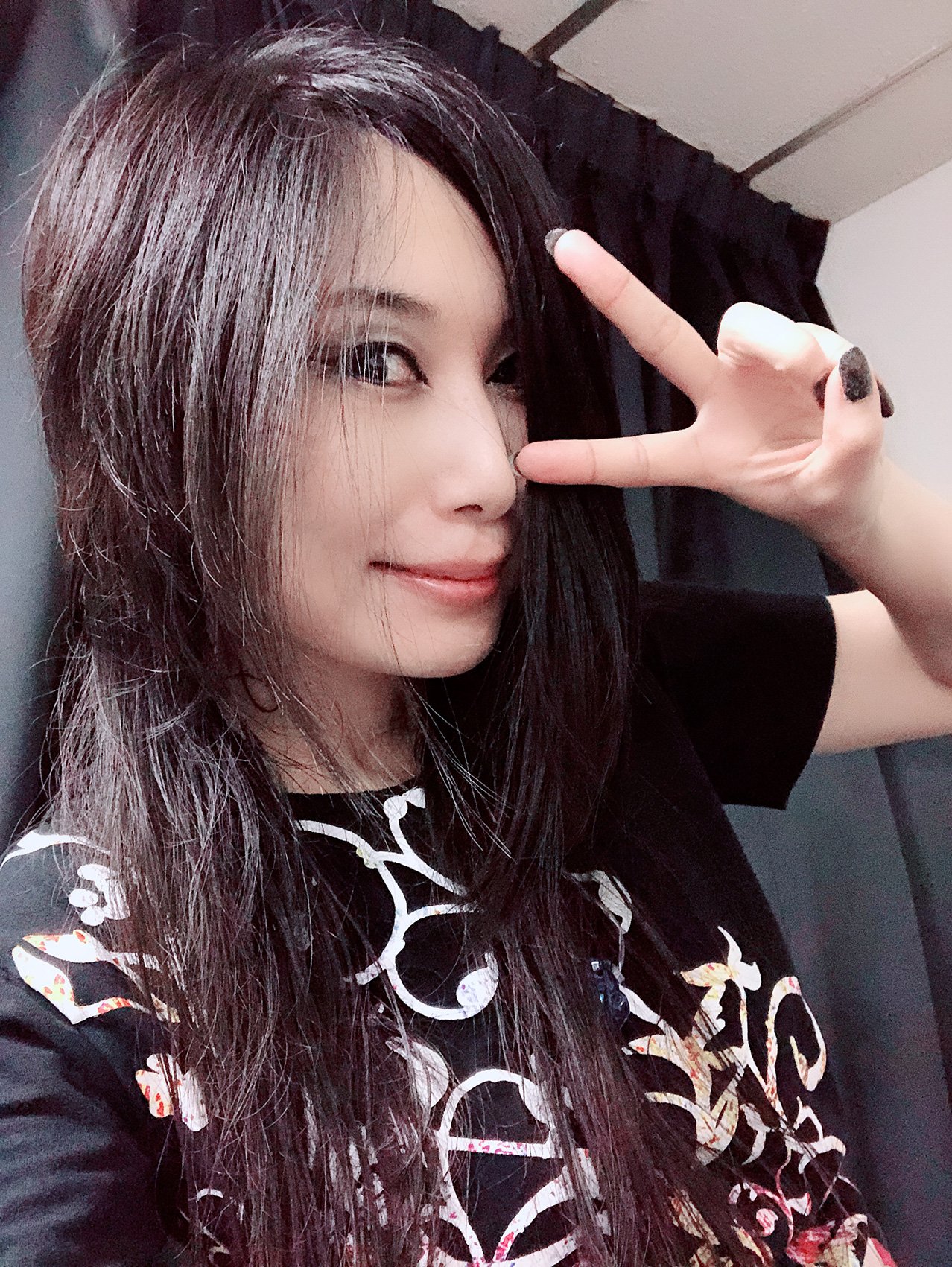 最も人気のある 陰陽座 黒猫 髪型 おでこ 広い 髪型 最も人気のある 陰陽座 黒猫 髪型 おでこ 広い 髪型