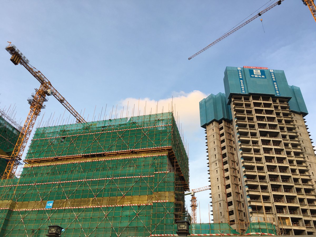 First part of the tempered laminated glass for balconies and low-e insulated glass for curtain walls will be delivered for installation very soon, cheers~
#glassbalconies #glasscurtainwalls #temperedlaminatedglass #loweinsulatedglass #laminatedglass
glassmanufacturerchina.com/Our-Projects.h…