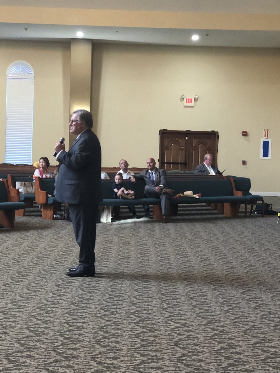mundopentecosta's tweet photo. La oración ministerial en unidad rompe cadenas, desata ataduras y permite un fluir de Dios.
La unción descendió y fuimos todos llenos del Espíritu Santo.
Los Pentecostales tenemos una y otra vez la experiencia de Pentecostes. #STDX https://t.co/rihomDpksz