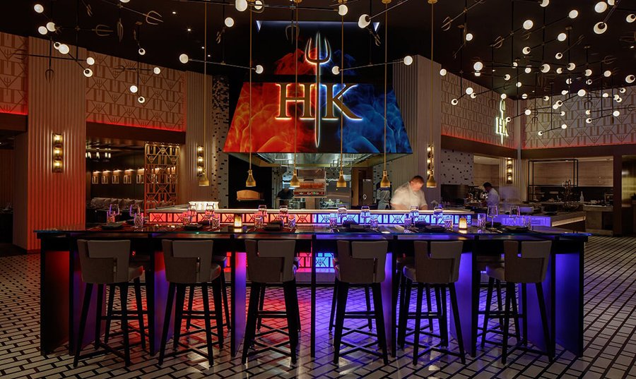 Calling all foodies to Gordon Ramsay Hell's Kitchen Dubai! Book a table for lunch on myco.ae and get beach and pool access at Caesar's Palace Bluewaters Dubai. #daycation #caesarspalace #hellskitchen #gordonramsay #dubai