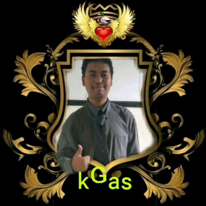 misya_UE's tweet photo. Ya ampun, studio siaran ini sangat manarik! https://t.co/fBLpTQevXn #YomeLive https://t.co/QqSBORurIy
