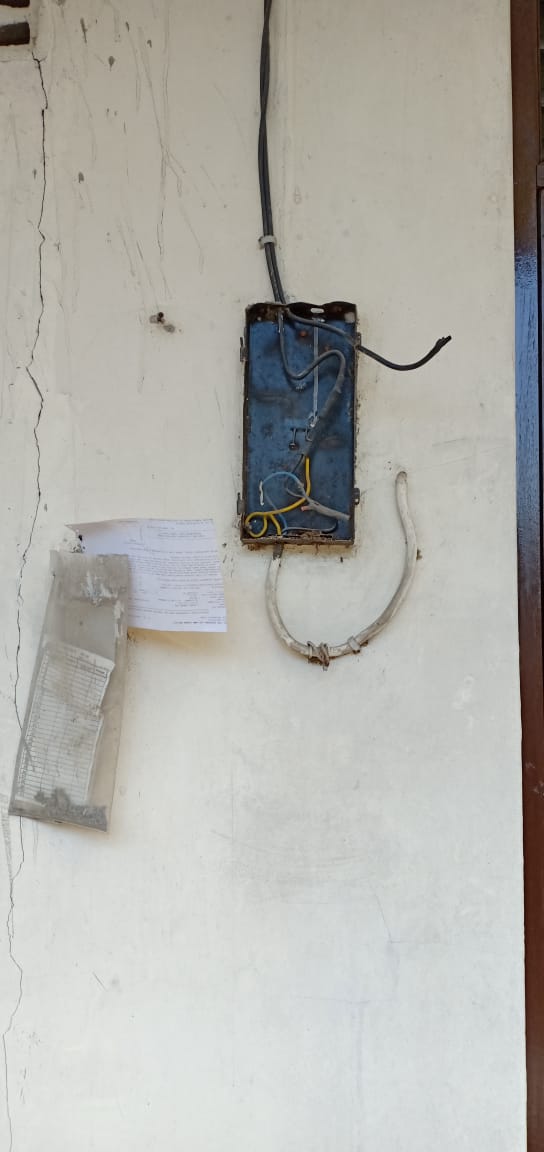 kQku's tweet photo. @pln_jogja @pln_123 no pengaduan A19 U75H mohon ditindaklanjuti ASAP terjadi kesalahan tindakan dari pihak lapangan untuk rumah saya min.. PENCABUTAN MESIN tanpa pemberitahuan via telp atau email pribadi saya karena kebetulan saya tidak berada di jogja https://t.co/VrQrjseEXF