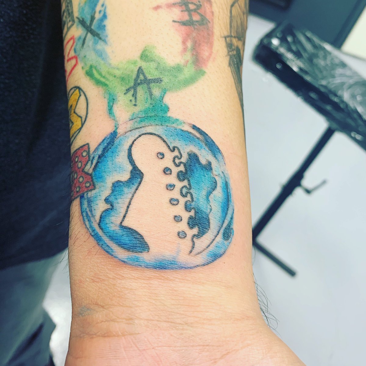 Lisa Montalto (Lee) (@cosmiclee_) • Instagram photos and videos, image size:1200x1200