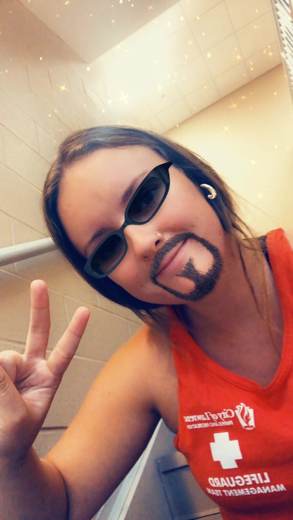 15Hannah_Proff's tweet photo. @T_Elliott18 https://t.co/4WdXFDKmr2