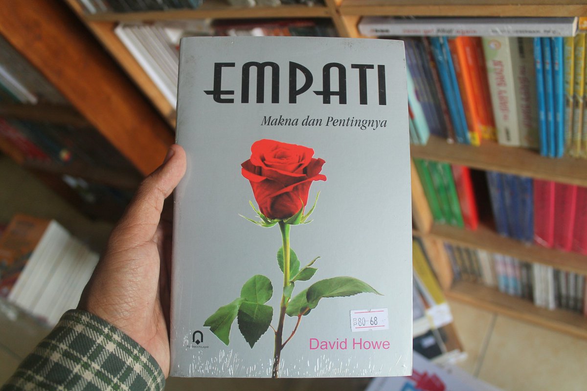 Samironobook's tweet image. EMPATI; MAKNA DAN PENTINGNYA

Penerjemah :Ahmad Lintang Lazuardi
Ketebalan :413 hlm
Penerbit:Pustaka Pelajar
Penulis:David Howe
Harga Normal 80.000
Harga Diskon 68.000

Info &amp;amp; Pemesanan
0813-9011-6485

#empatimaknadanpentingnya 
#davidhowe 
#samironobook 
#bungayobungstore