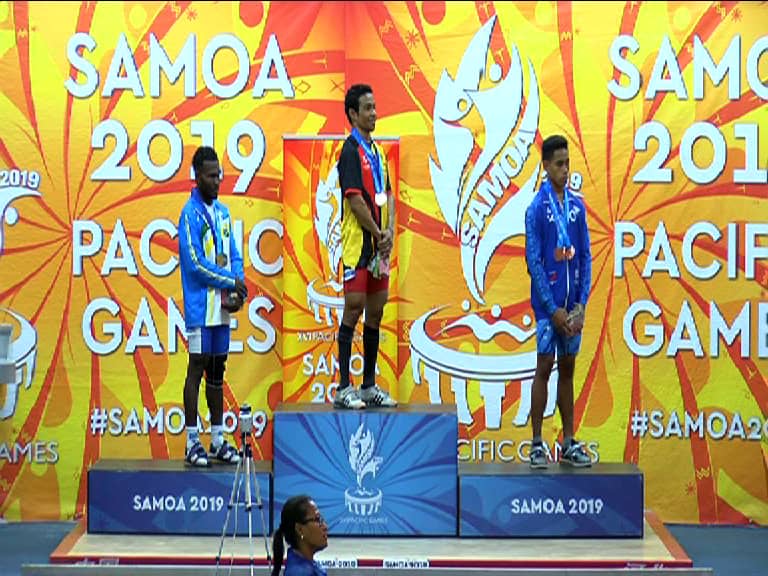 #PACIFICGAMES: Morea Baru brings more gold for Team PNG with a whopping 284kg total in the men's 62kg division.

#oneteamonedream #teampng #weightlifting #Samoa2019