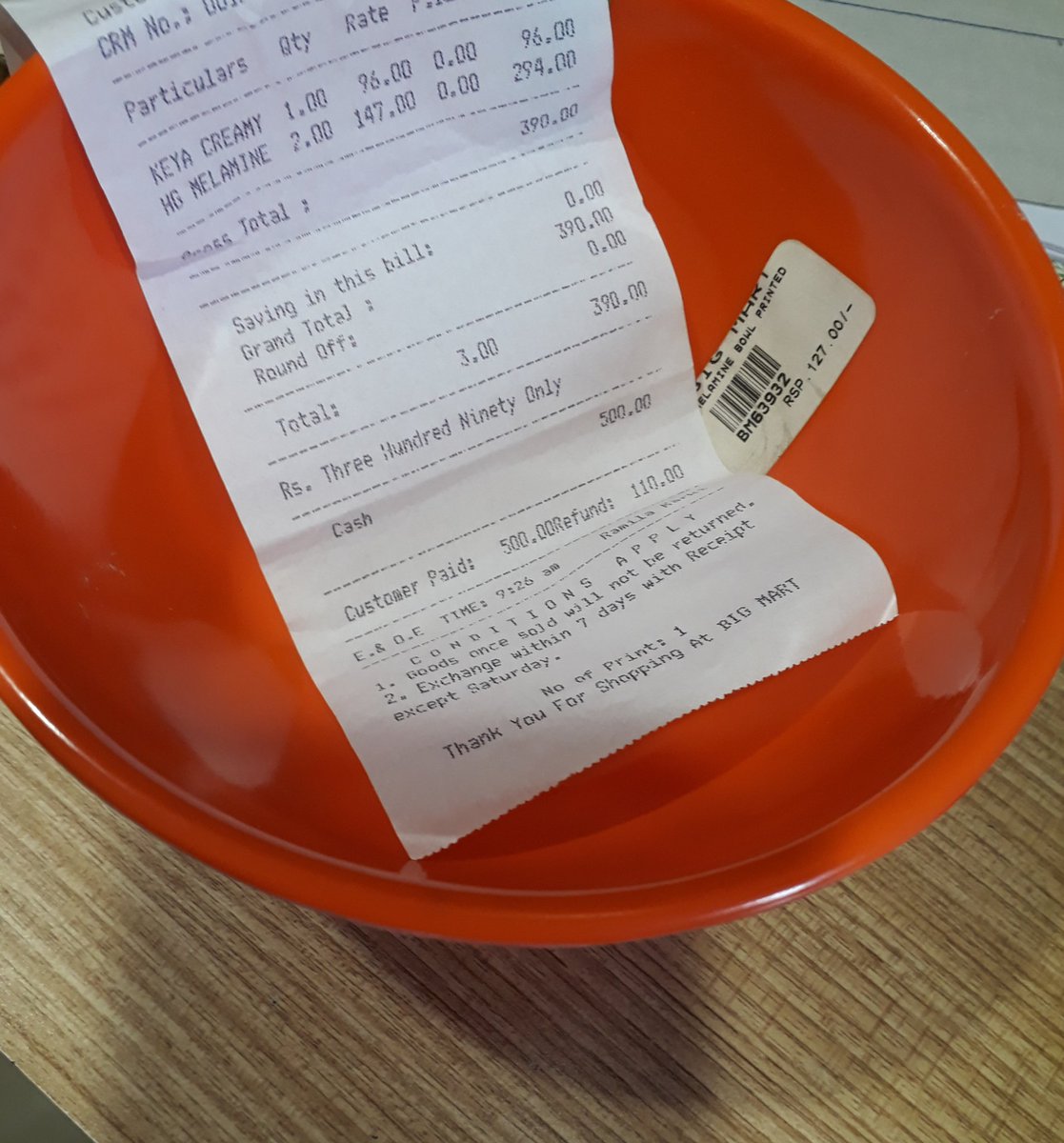 jyotikoirala123's tweet photo. This is why i do not want to buy stuffs at Big Mart Nepal. You write one price at display and charge higher price Rs. 20 Extra at counter. #BigMartNepal #cheatingcustomer https://t.co/SVaFdE1r8C