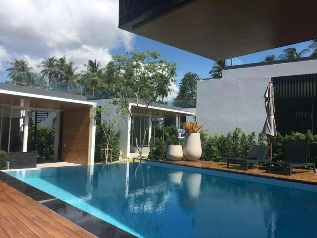 IVLProperty's tweet photo. If you are looking for a villa or condominium to rent long term, IVL Property, experts on Koh Samui, might have the perfect match for you.  For example, this 3 bedroom house is available for 90.000 THB a month https://t.co/Sp60Otbjoy Drop by our office to browse our collection. https://t.co/THwQLC4aia