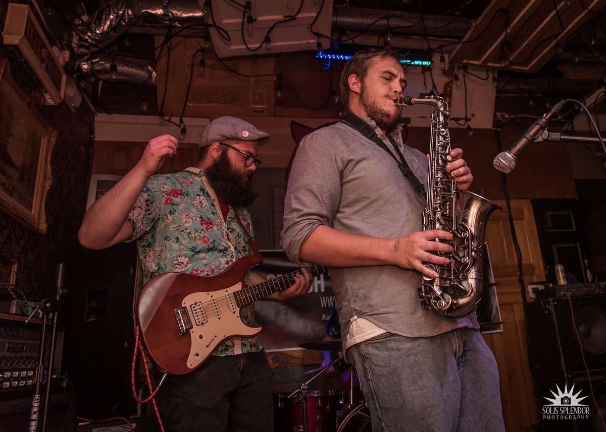 thenoolands's tweet image. 🎸➕🎷=🔥

pic by @SolisSplendor