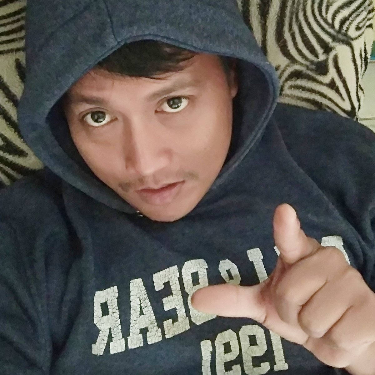 mogerline's tweet photo. #FotoProfilBaru https://t.co/k0RW0pUTpN