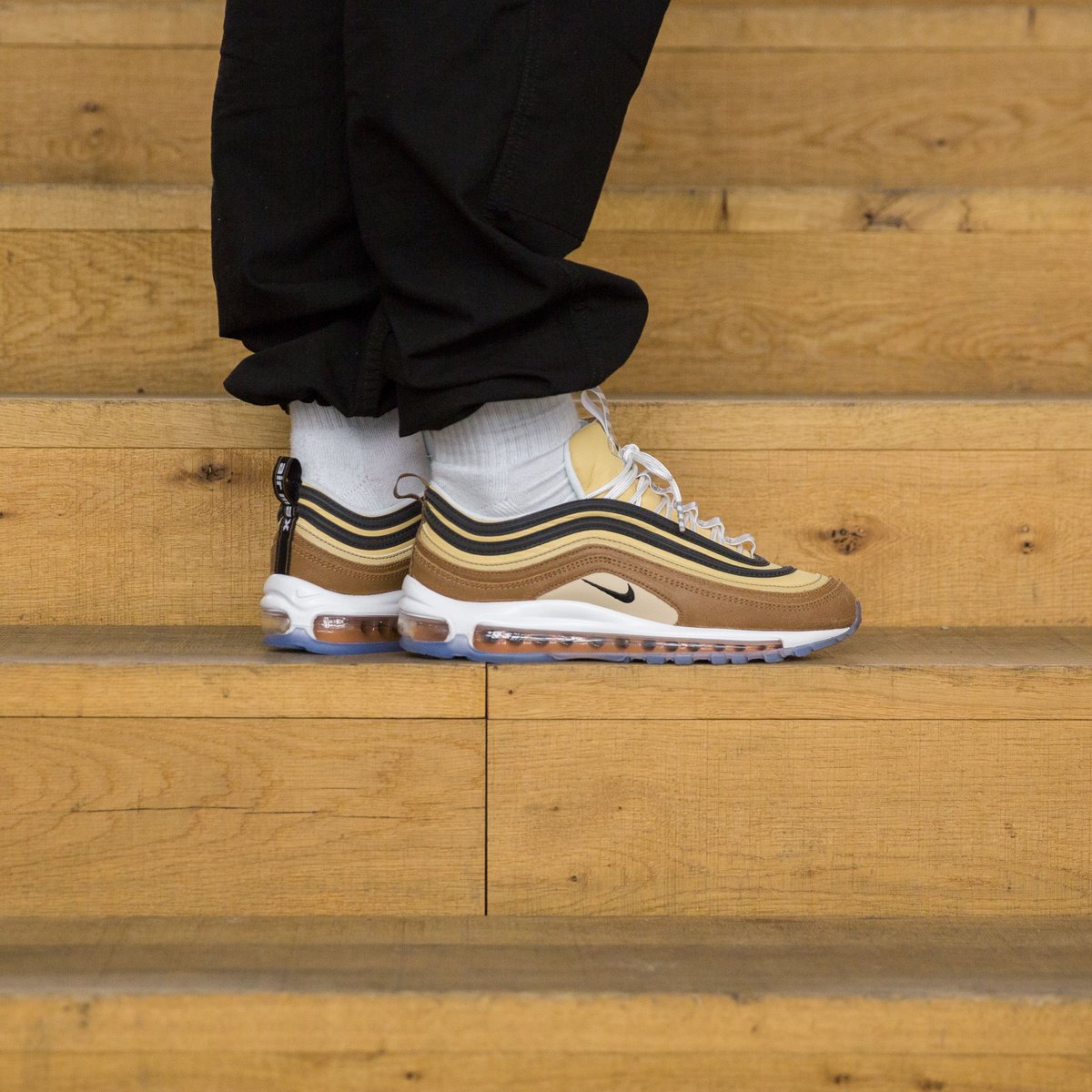 ale brown air max 97