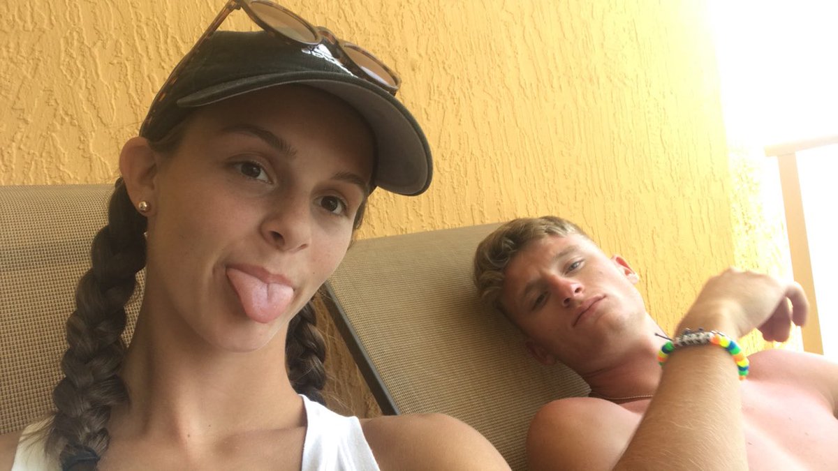 ShaylaWhitten's tweet photo. Happy birthday and 2 years to the guys who makes me smile every day😘 so glad i get to spend it with you on the beach! Thanks for all you do for me❤️ love you matthew💕@MatthewMorr28 https://t.co/w2H02WHDmp