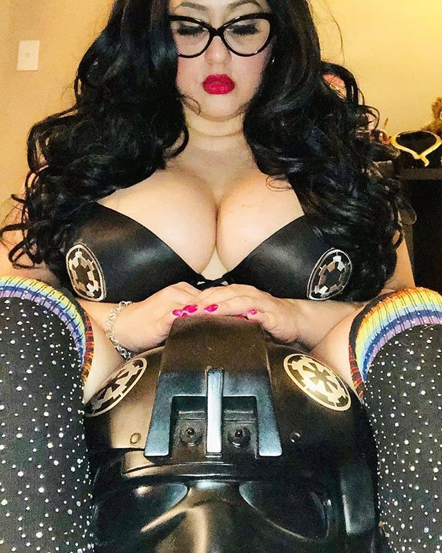 filthysiths's tweet photo. @smittenkitten_cosplay always puts the imperial pilots in good hands! .
.
.
.
#sunday #starwars #sundayfunday #stormtrooper #xfighter #wish #darkside #brunette #instamood #instapic #instagood #curvy #folllow #sundayfunday #sundayselfie #latina #sanantoni… https://t.co/4oJgNCKIOZ https://t.co/sZow91SaaC