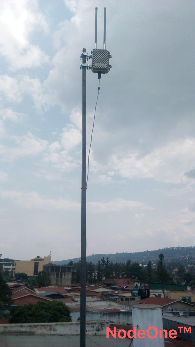 GetVuga's tweet photo. Micro-internet networks independent from internet bandwidth, NodeOne S supports +300 homes without extension support, setting up NodeOne requires no technical skills https://t.co/q5eN4aqn8x #bandwidth #internet #nodeone #nodemaster https://t.co/x2ijLvsP10